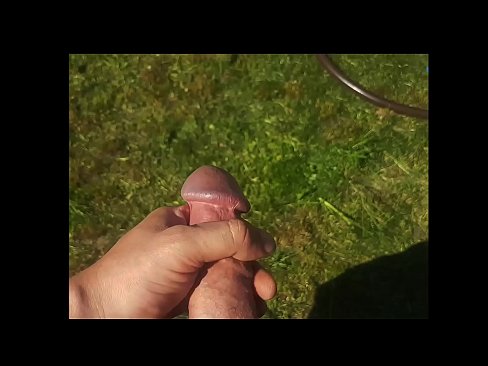 ❤️ گرم hottie پنهنجي گلابي pussy fucked حاصل ڪري ۽ هڪ اونهاري جي باغ ۾ squirt سان cums سپر جنسي تي sd.wassell.ru